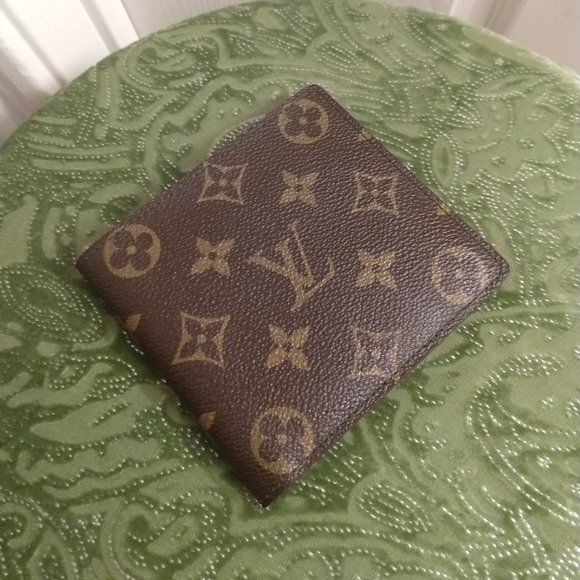 Louis Vuitton Monogram Wallet - Picture 3 of 16
